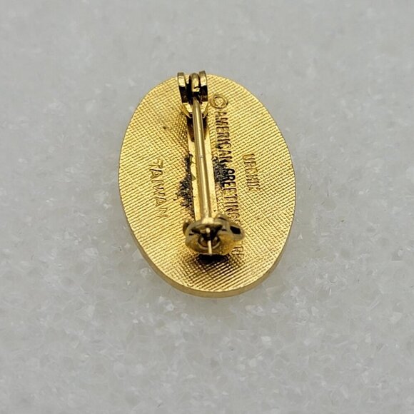 BE NICE TO ME Brooch Gold-Tone White Enamel Oval Vtg. URCHIN AMERICAN GREETINGS - Picture 5 of 9